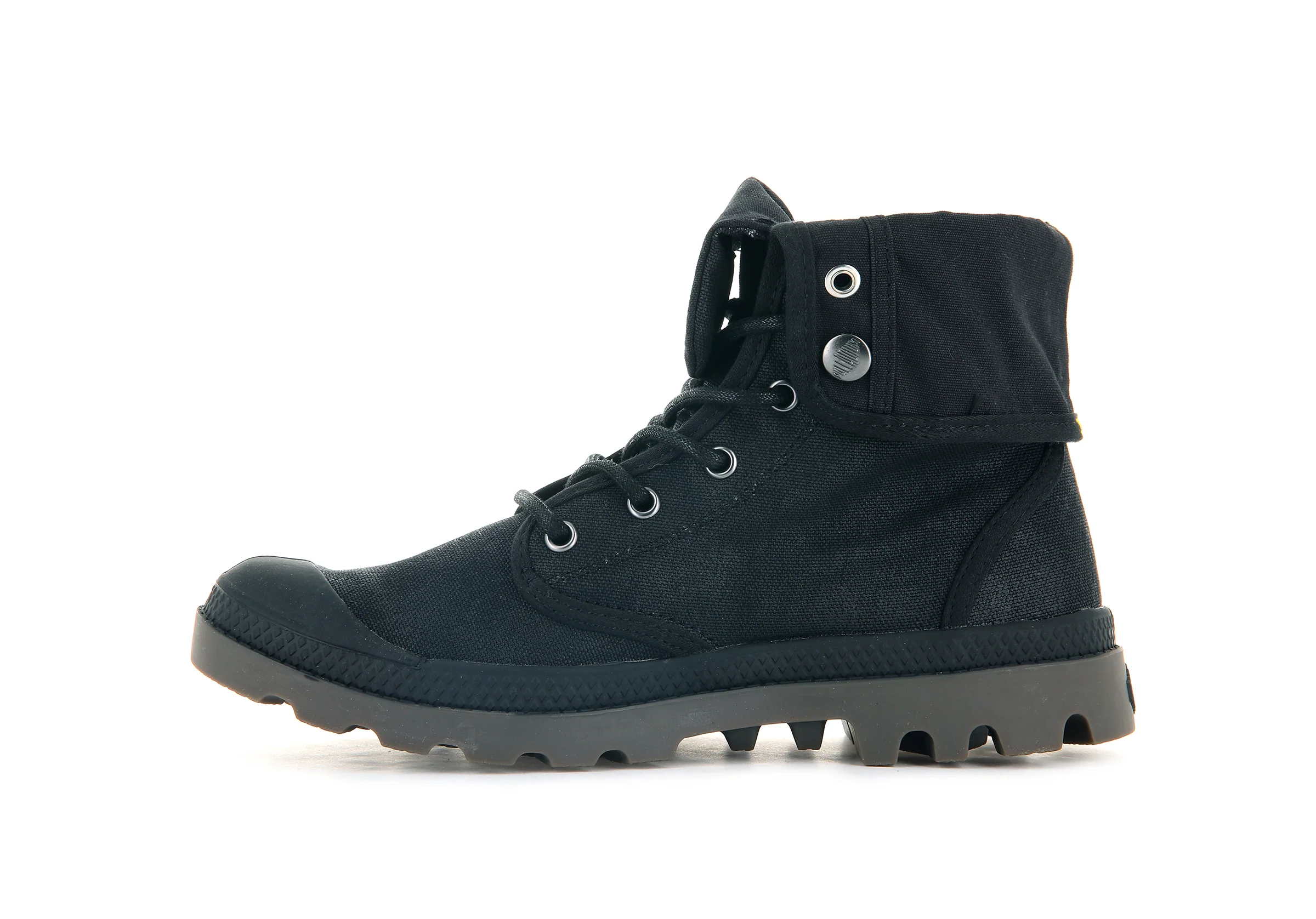 77213-008-M | PAMPA BAGGY WAX | BLACK - Image 4